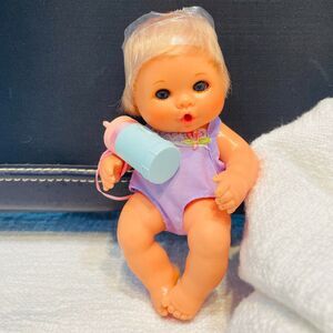 Vintage 1974 Ideal Baby Handful Of Love 6" Baby Doll, VTG New, New in Bag VTG